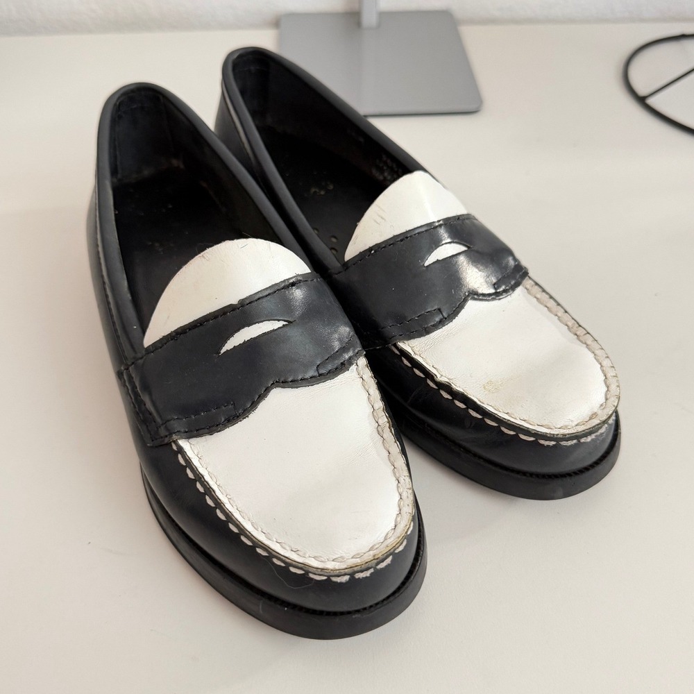 Bass Womens Two Tone Penny Loafers Black White Leather Slip On Shoes 6.5 M
